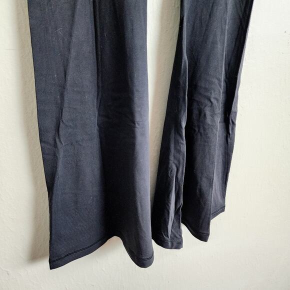 Aerie Offline Real Me Smocked Black Super Flare Hi Rise Yoga Legging S NWT - Picture 8 of 12